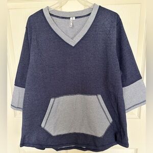 Lulu-B Navy and Gray Striped V-Neck Top
